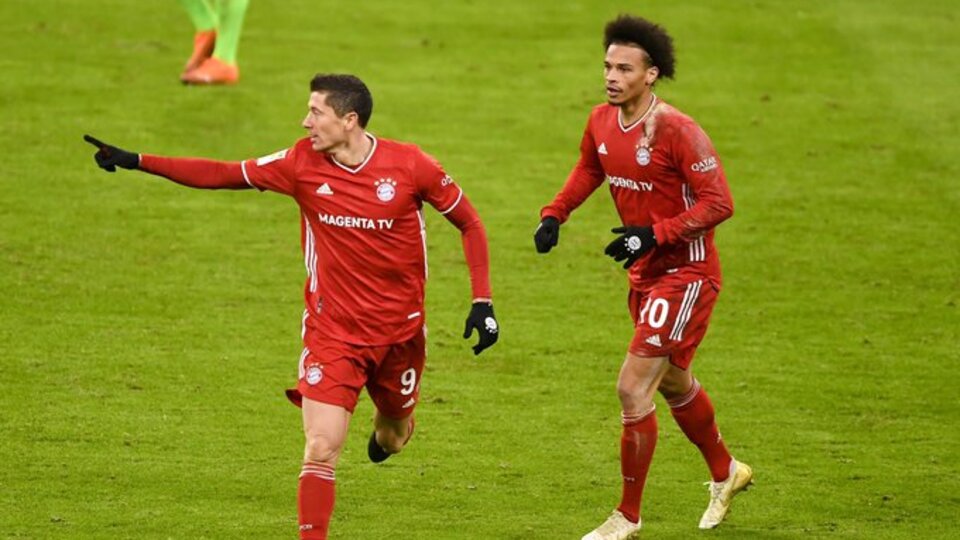 Bayern'i Lewa taşıdı!