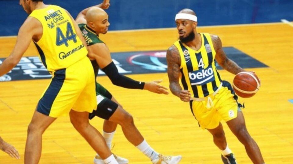 Fenerbahçe Beko Litvanya'da çıkış arıyor