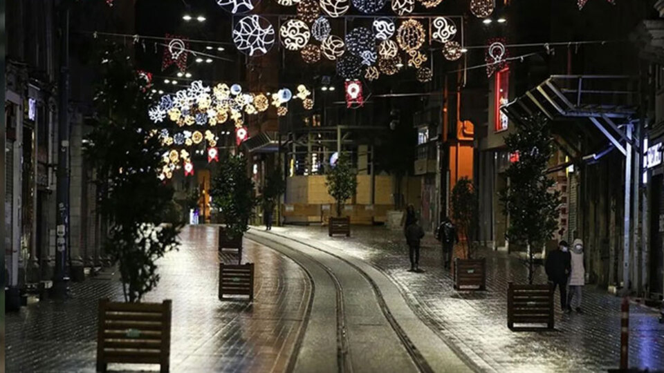 Yılbaşında 4 gün sokağa çıkma yasağı var mı?