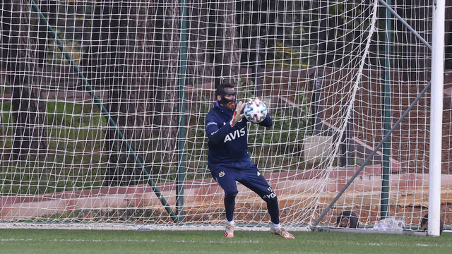 Fenerbahçe'de Harun kadroda