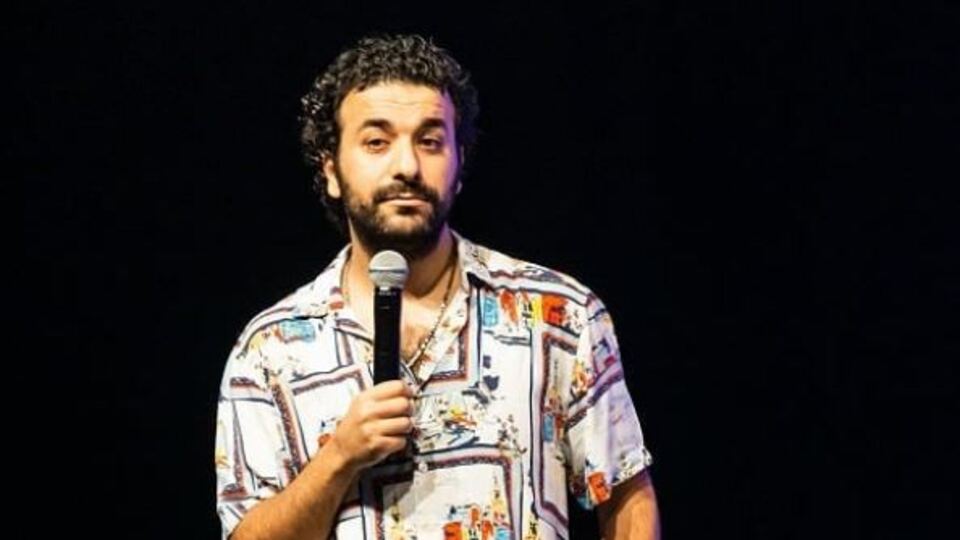 Hasan Can Kaya kimdir?