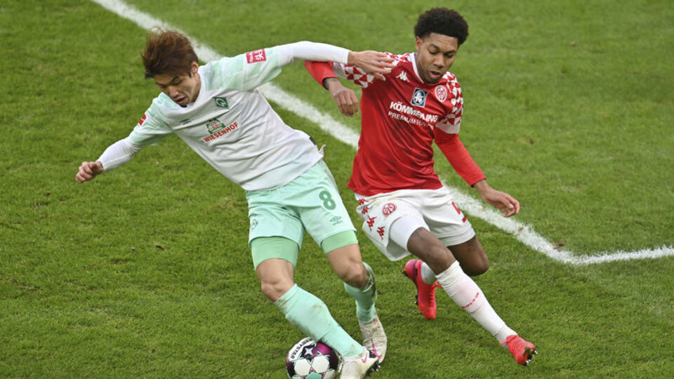 Bremen'i Eren Sami Dinkçi taşıdı