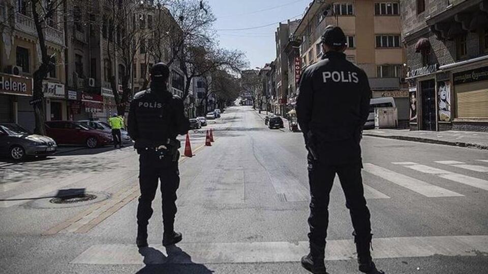 20 yaş altı hafta sonu sokağa çıkabilir mi?