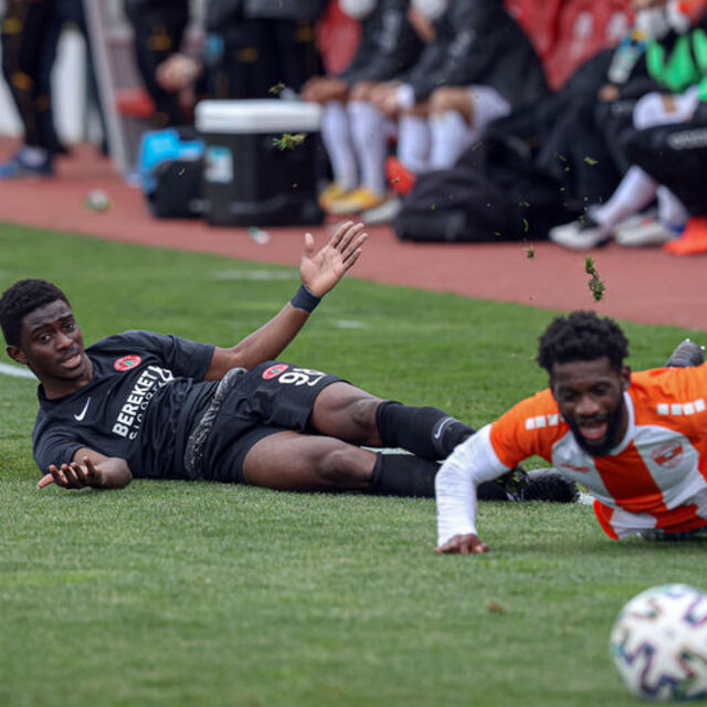 Adanaspor'da kötü gidiş sürüyor