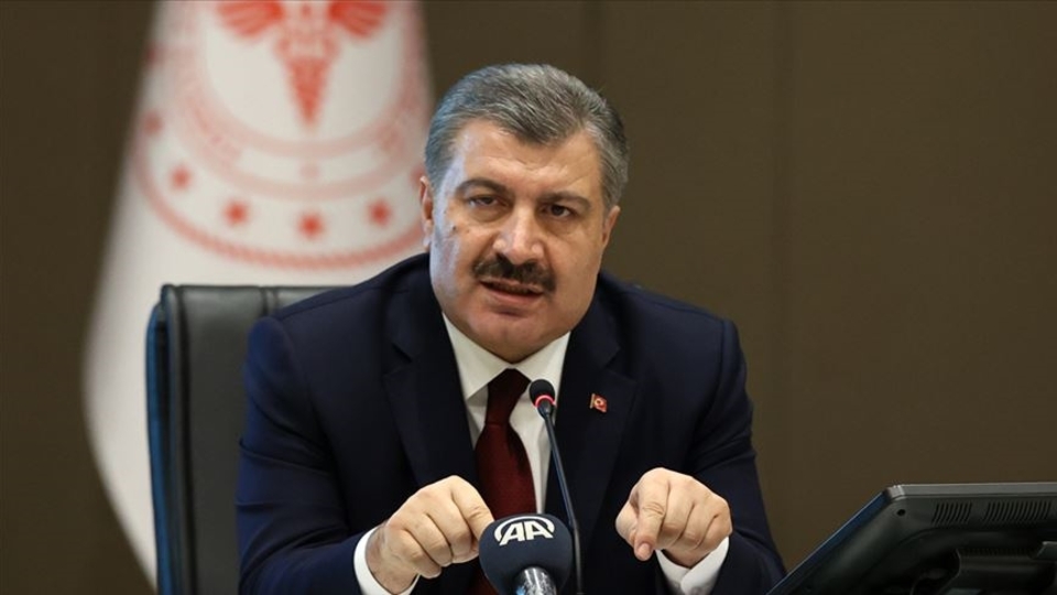 Bakan Koca vefat sayıları ile ilgili sorulara açıklama getirdi