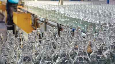 Hindistan'a düzcam ürünlerini anlattı