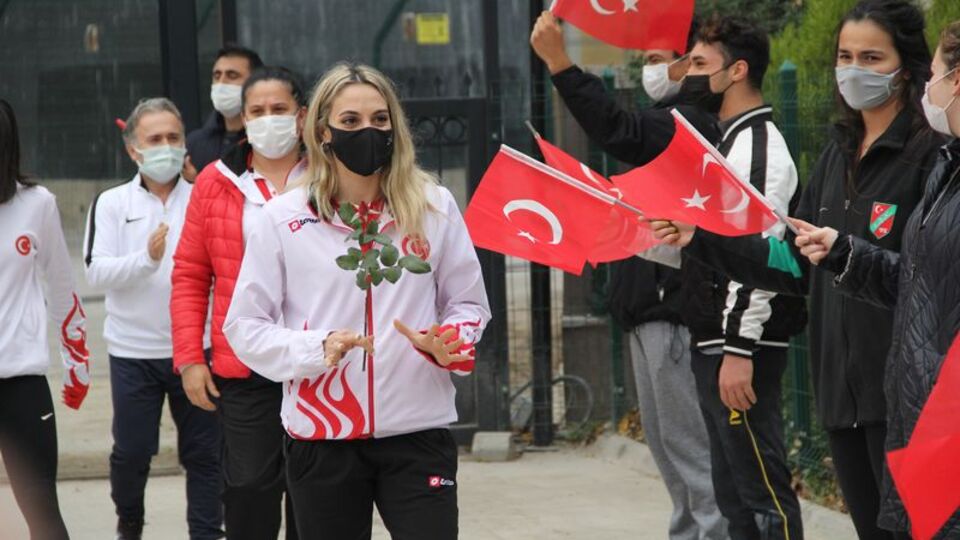 Göksu Üçtaş Şanlı'ya coşkulu karşılama