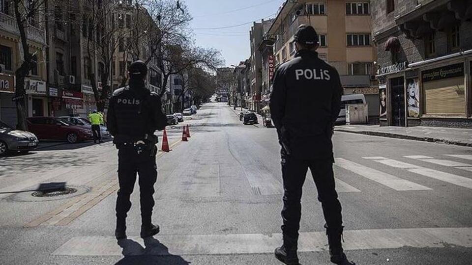 20 yaş altı sokağa çıkma saatleri