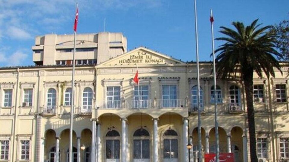 İzmir Valiliğinden tepki çeken polis müdahalesine soruşturma