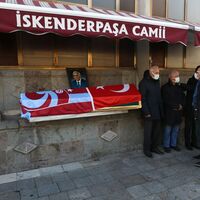 Özkan Sümer son yolculuğuna uğurlandı