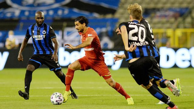 Belçika'da futbolcuların gol sevincinde sarılmaları yasaklanabilir