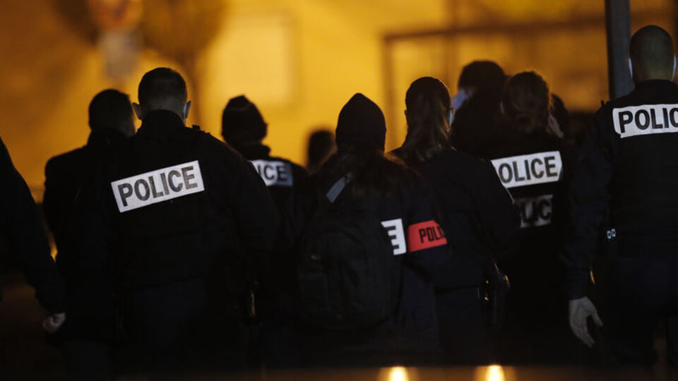 Fransa'da çatışma: 3 polis öldü, 1 polis yaralı