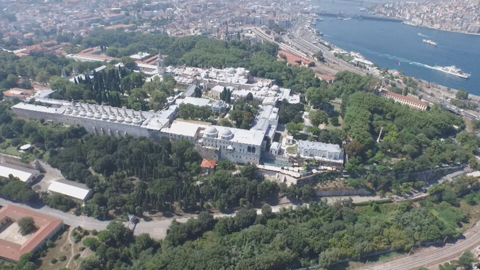 Tarihi eserlerin gizli depolara taşınmasına destek