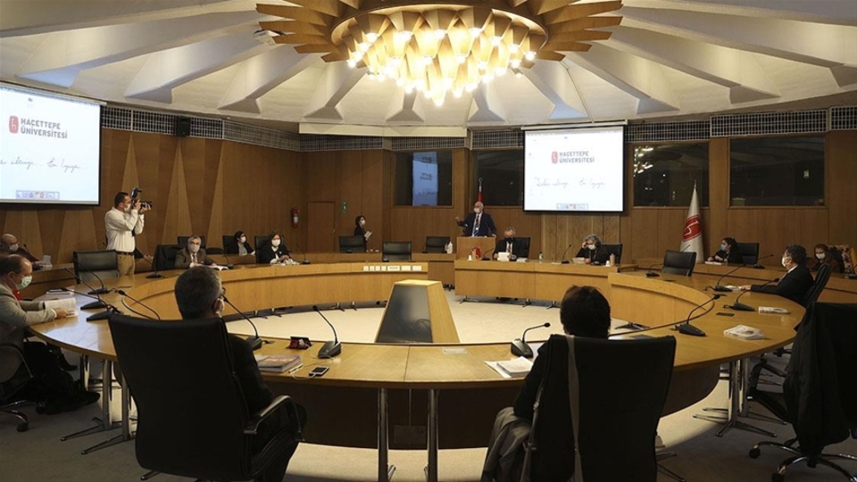 Hacettepe Üniversitesi Covid-19 salgınındaki tecrübelerini rapor haline getirdi