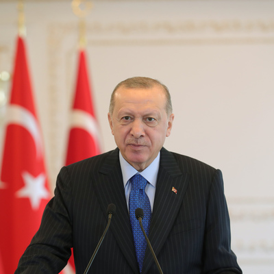 Cumhurbaşkanı Erdoğan'dan üniversite öğrencilerine müjde