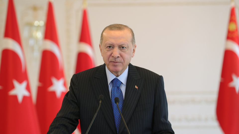 Cumhurbaşkanı Erdoğan'dan üniversite öğrencilerine müjde