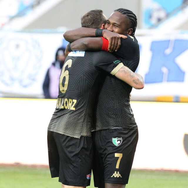 Denizli'yi Rodallega uçurdu!