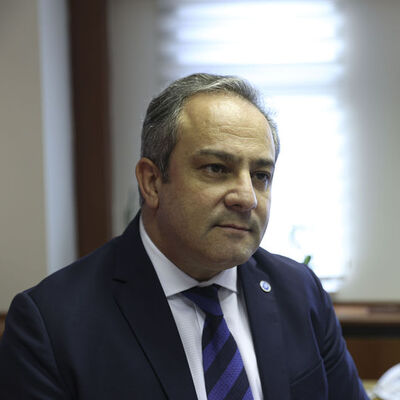 O aileden 9 doktor çıkmış!