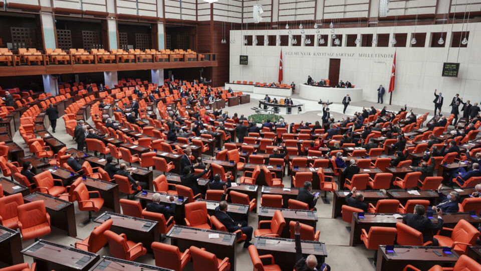 5 parti imza verdi: 2021, "İstiklal Marşı Yılı" ilan edildi