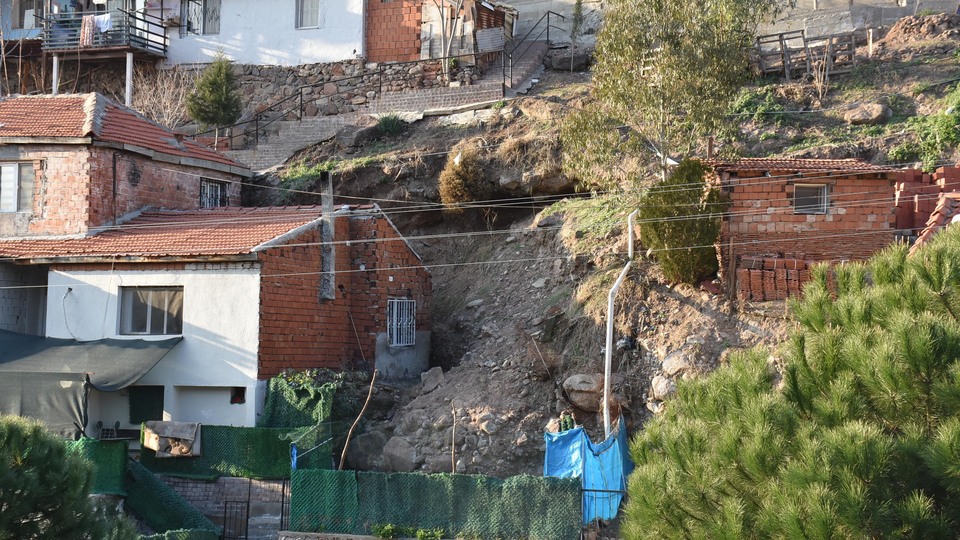 İzmir'de faciadan dönüldü!
