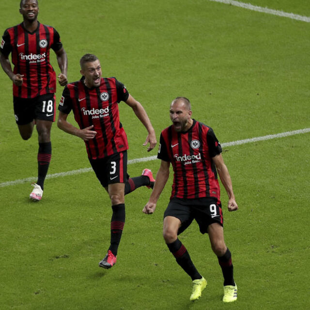 Club Brugge, Bas Dost'u transfer etti
