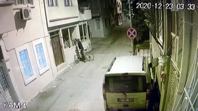 Atatürk'e çirkin saldırı!