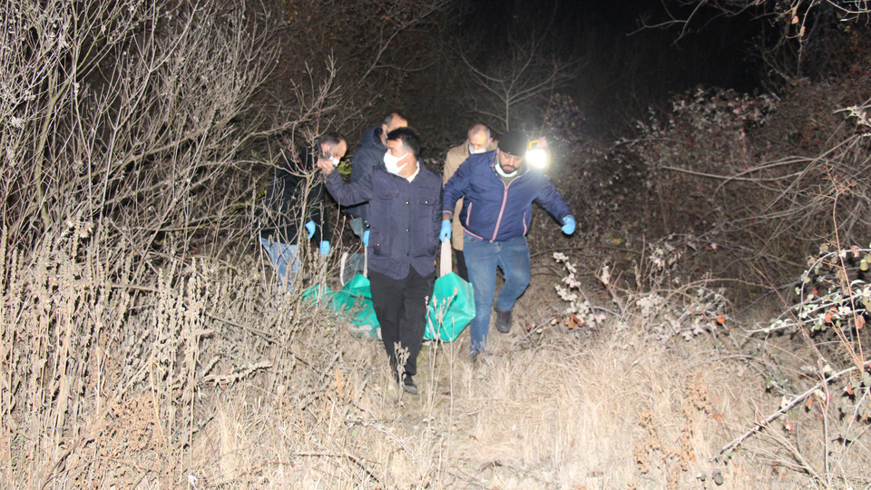 İnşaat işçisini öldürüp çalıların arasına attılar!