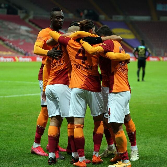 Galatasaray, Trabzonspor'a konuk olacak