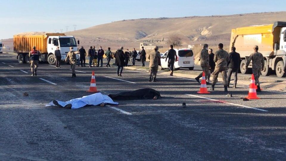 Kavga değil katliam: 5 ölü!