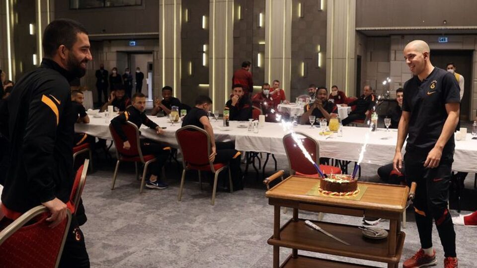 Feghouli'nin doğum günü kutlandı