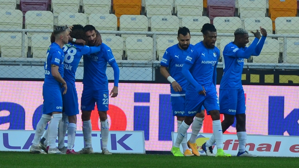 Bakkal'dan süper başlangıç! 11 maç sonra...