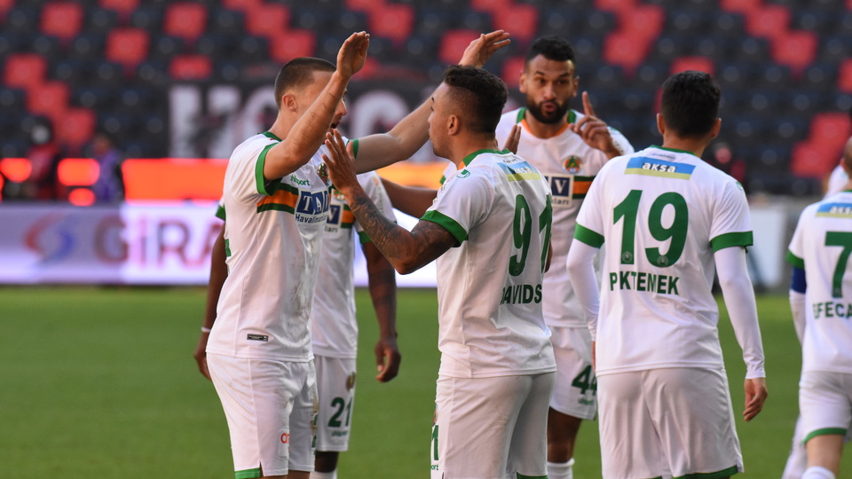 Alanya bu fikstürden çıkamadı!