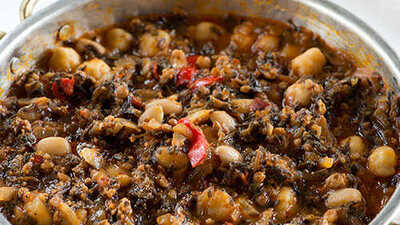 Kıymalı ıspanak tarifi ve yapımı