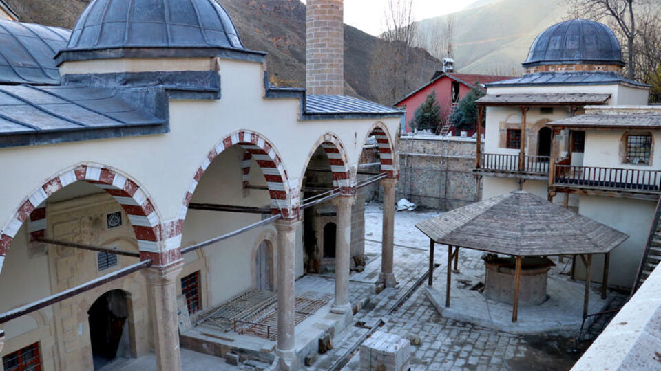 Üzeri yıllar önce kapatılmıştı... Gün yüzüne çıkarıldı