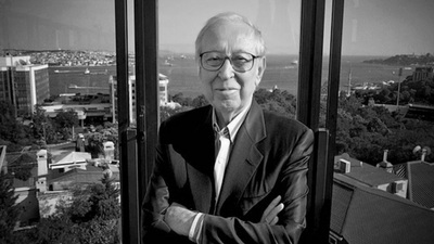 Finale 4 çevirmen kaldı