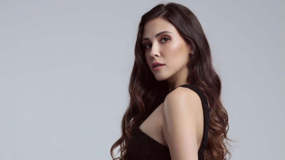 Dilara Aksüyek kimdir?