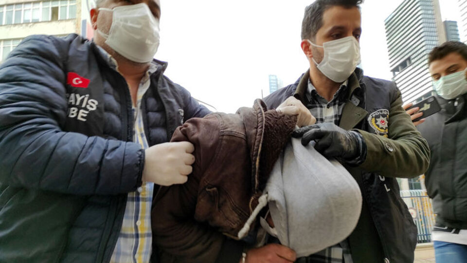 Zanlının üzerinden uyuşturucu çıktı