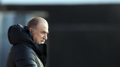 Fatih Terim kara kara düşünüyor!