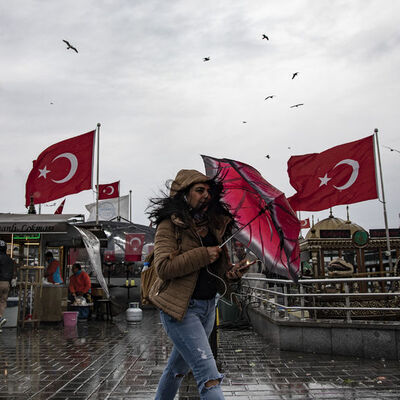 Meteoroloji açıkladı! 3 bölgede sağanak!