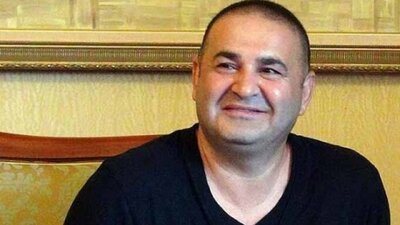 Şafak Sezer kimdir?