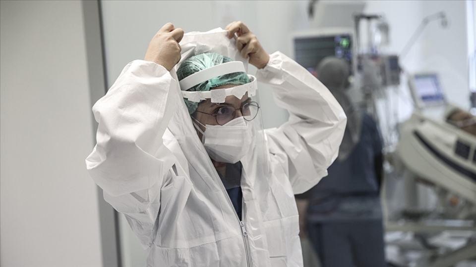 Koronavirüs salgınında yeni vaka sayısı açıklandı