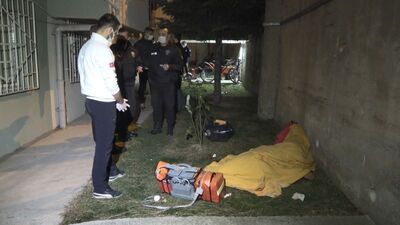 Balkondan düşen yaşlı adam öldü