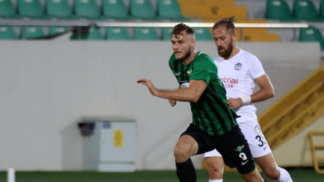 Akhisar, Hadzic ile yollarını ayırdı