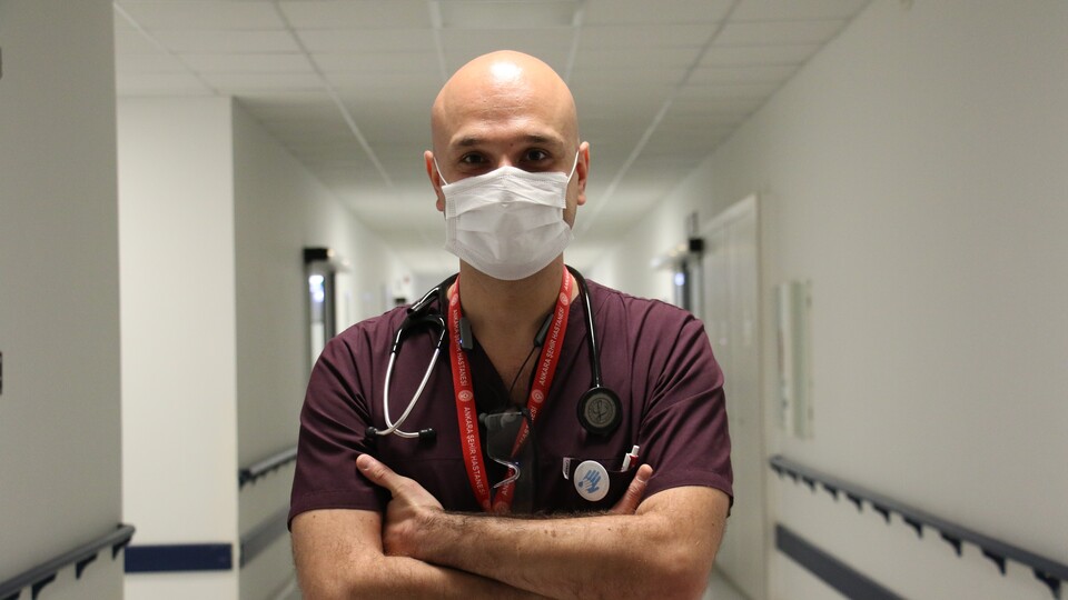 Bilim Kurulu Üyesi açıkladı! İkinci dozdan 2 hafta sonra...