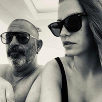 Cem'den sürpriz adım