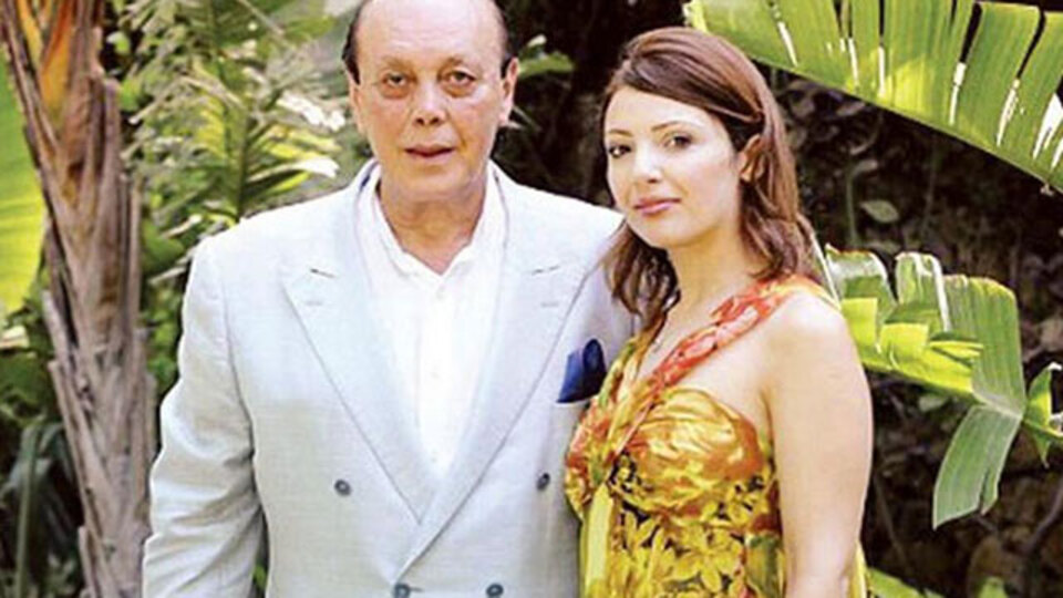 79'luk Asil Nadir baba oldu