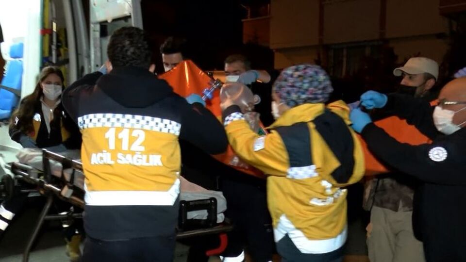 Camı kırıp evi bastı, eski sevgilisini öldürdü