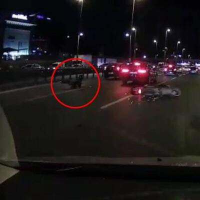 Motosikletliye çarptı, arkasına bile bakmadı