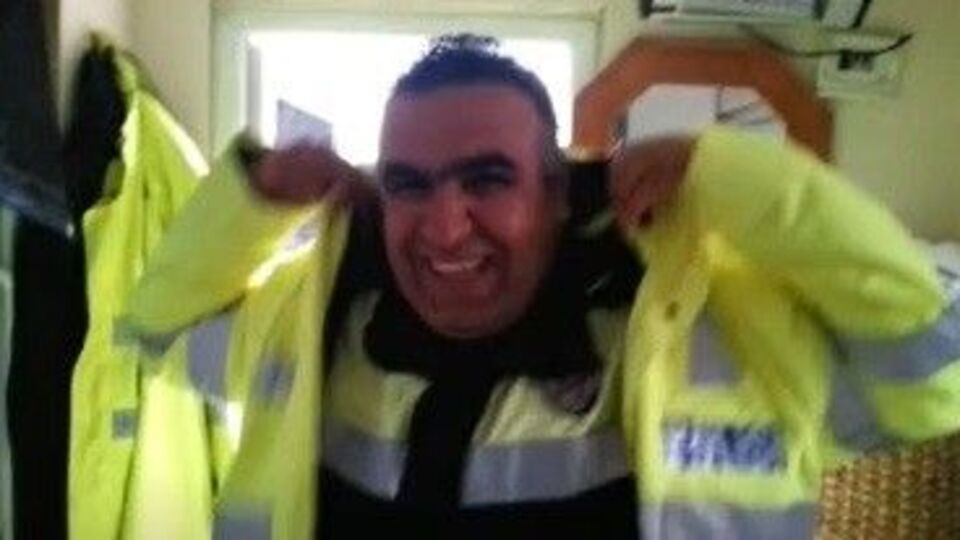 Kahraman Fethi Sekin duygulandırdı!