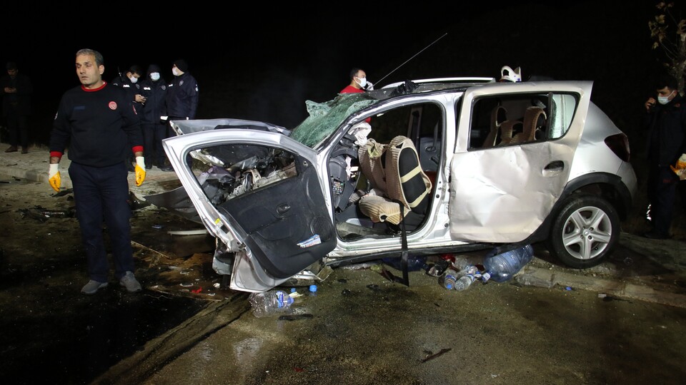 Elazığ'da feci kaza! Ölü sayısı 4'e yükseldi